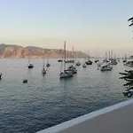 Aeolian Sea House * Santa Marina Salina