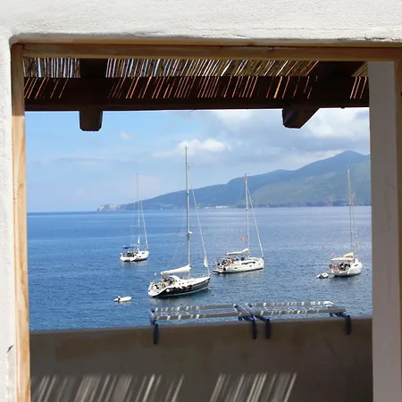 Aeolian Sea House *